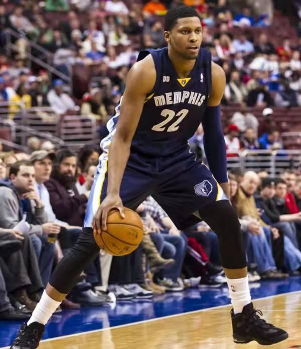 贝博登录入口 -孟菲斯灰熊内部会议纪要流出：集结日再遭质疑，欧超杯使命明确，赛季目标并未改变的简单介绍